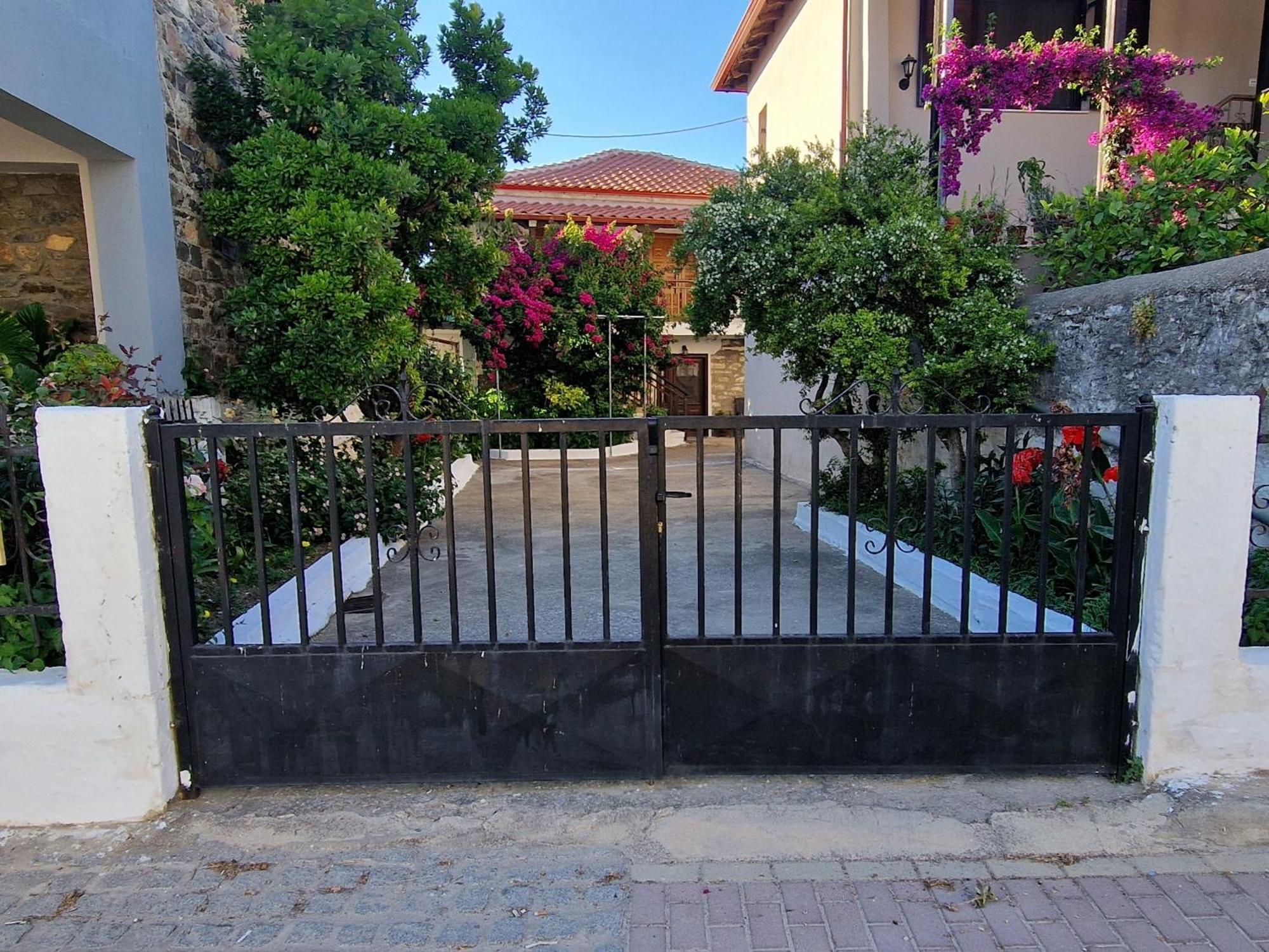 Nikolaos House Apartamento Agios Nikolaos  Exterior foto